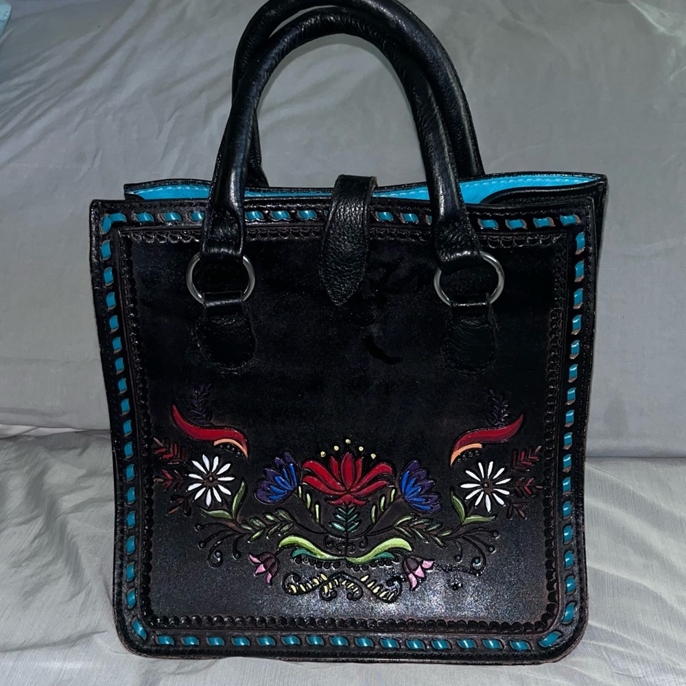 Double J Saddlery Fiesta Tooled Square Tote SQT05